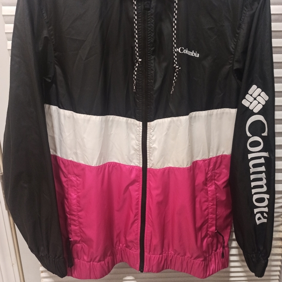 Women's Columbia Sandy Sail Hood Windbreaker Jacket. Size medium - Picture 3 of 12